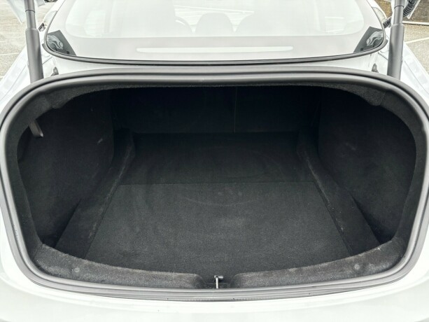 tesla-model-3-elektrisitet-2024-big-33