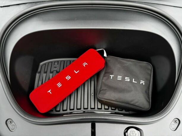 tesla-model-3-elektrisitet-2024-big-35