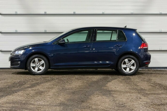 volkswagen-golf-bensin-2016-big-4