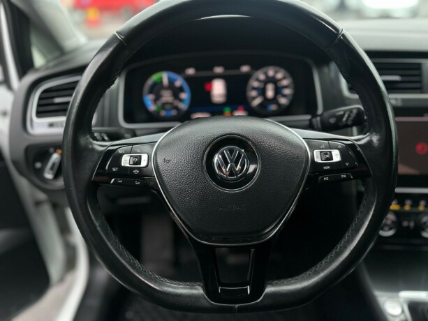 volkswagen-golf-elektrisitet-2020-big-26