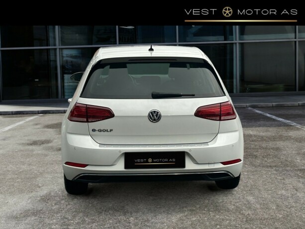 volkswagen-golf-elektrisitet-2020-big-5