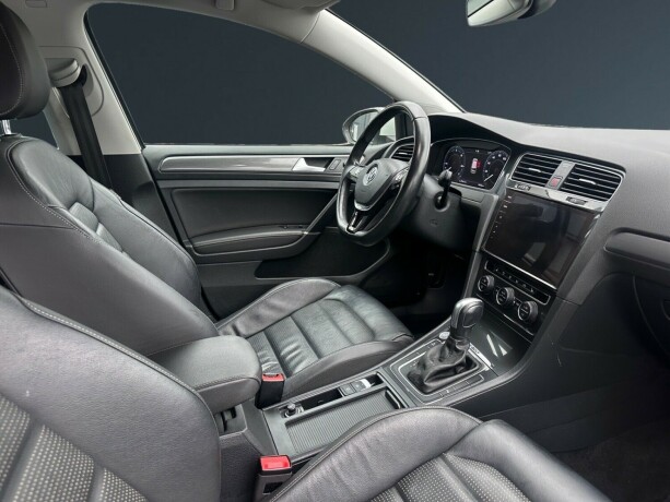 volkswagen-golf-elektrisitet-2020-big-11