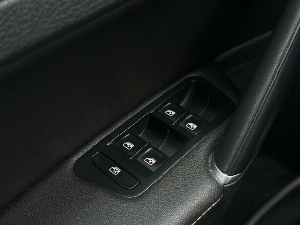 volkswagen-golf-elektrisitet-2020-big-29