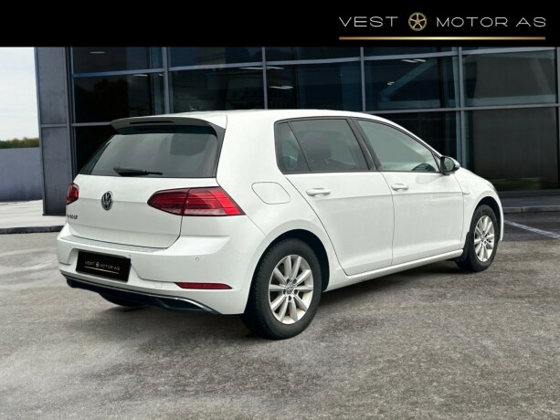 volkswagen-golf-elektrisitet-2020-big-7