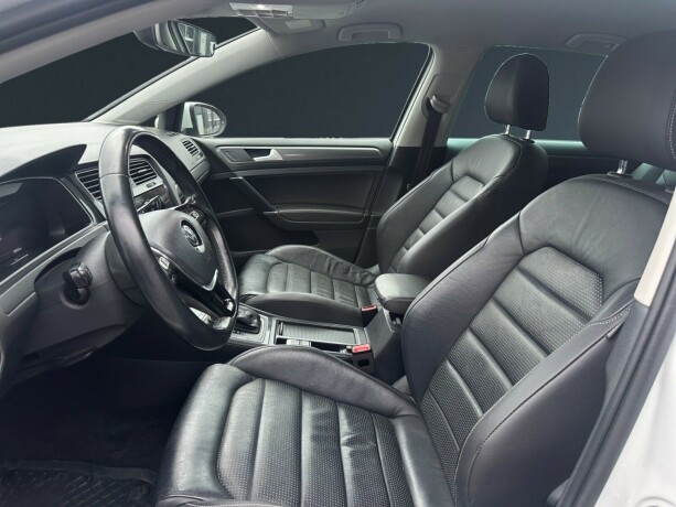 volkswagen-golf-elektrisitet-2020-big-8