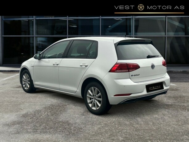 volkswagen-golf-elektrisitet-2020-big-4