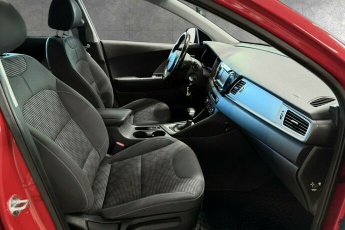 kia-niro-elektrisitetbensin-2017-big-22