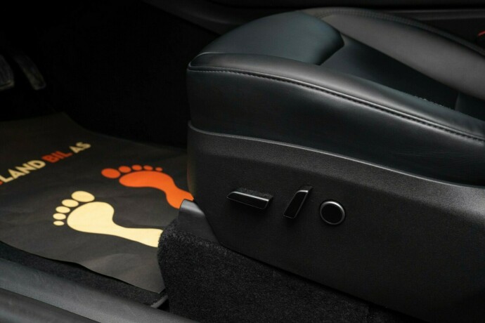 tesla-model-y-elektrisitet-2023-big-23