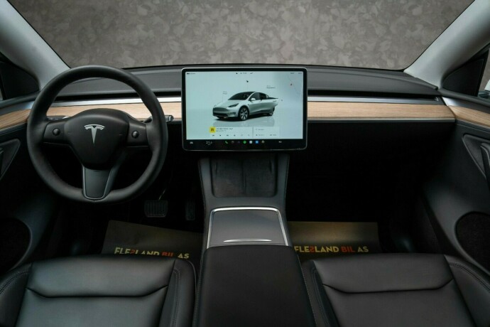 tesla-model-y-elektrisitet-2023-big-28