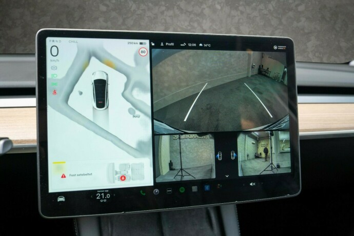 tesla-model-y-elektrisitet-2023-big-18