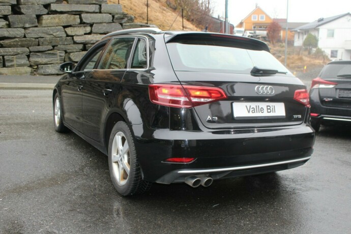 audi-a3-bensin-2018-big-2