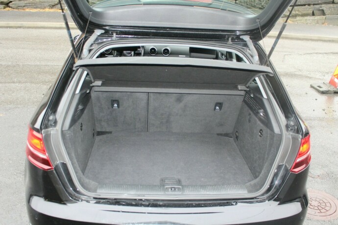 audi-a3-bensin-2018-big-4