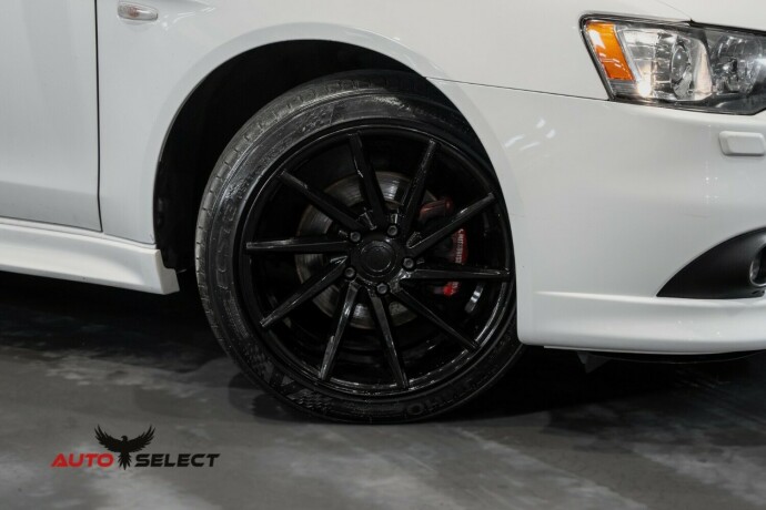 mitsubishi-lancer-bensin-2010-big-2