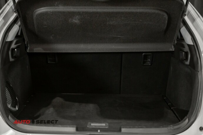 mitsubishi-lancer-bensin-2010-big-9