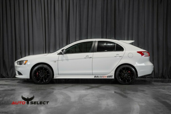 mitsubishi-lancer-bensin-2010-big-7