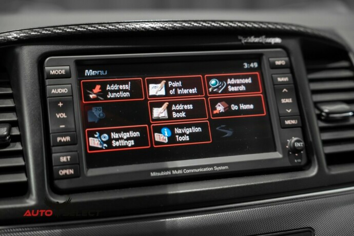 mitsubishi-lancer-bensin-2010-big-38