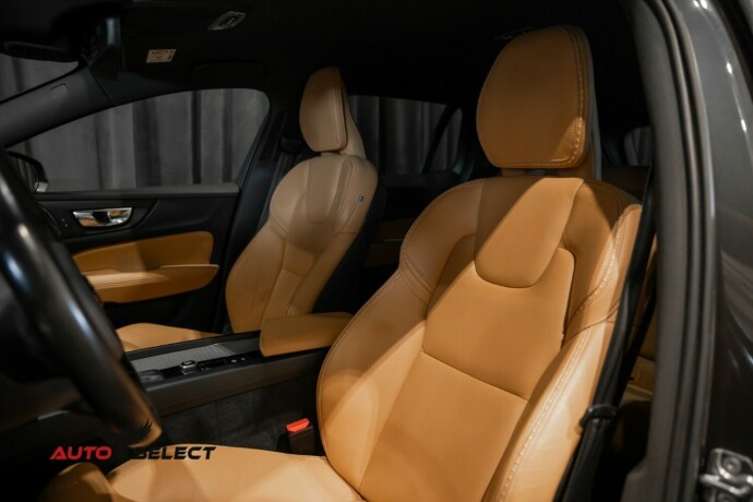 volvo-v60-cross-country-diesel-2020-big-30