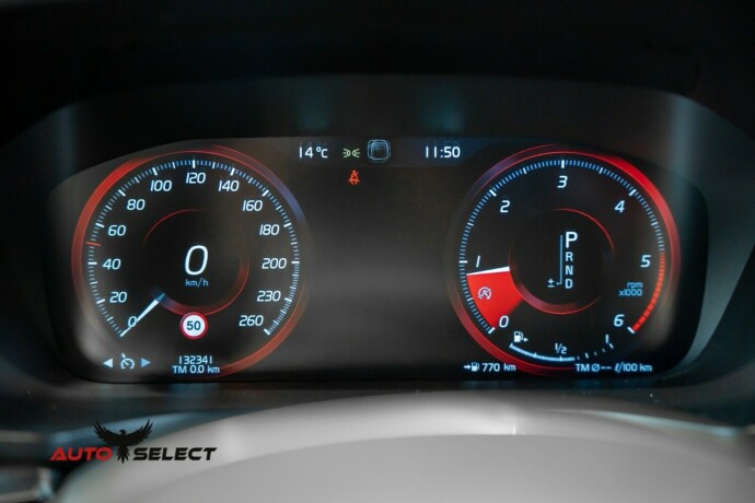 volvo-v60-cross-country-diesel-2020-big-36