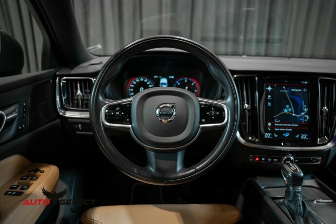 volvo-v60-cross-country-diesel-2020-big-32