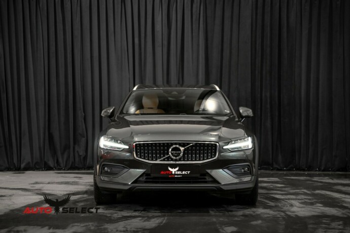 volvo-v60-cross-country-diesel-2020-big-4