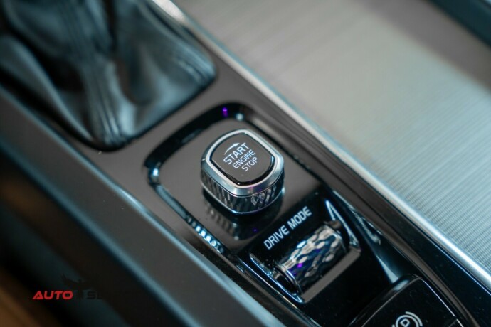 volvo-v60-cross-country-diesel-2020-big-40