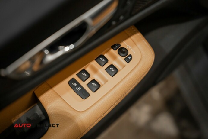 volvo-v60-cross-country-diesel-2020-big-28