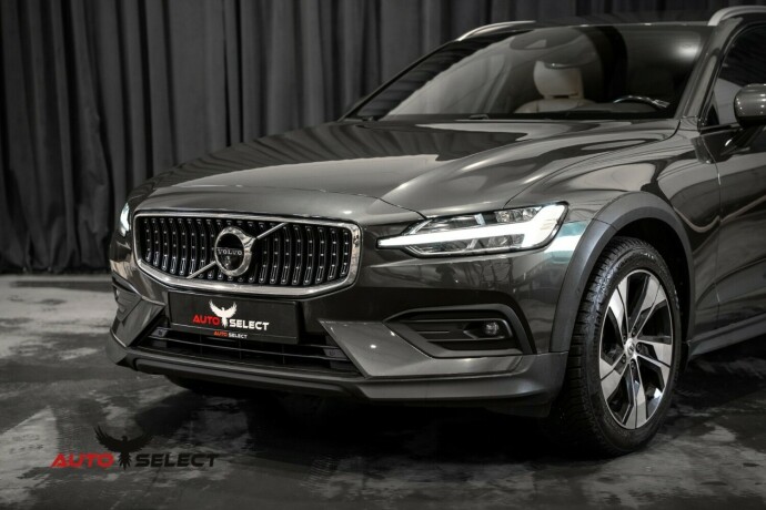 volvo-v60-cross-country-diesel-2020-big-6