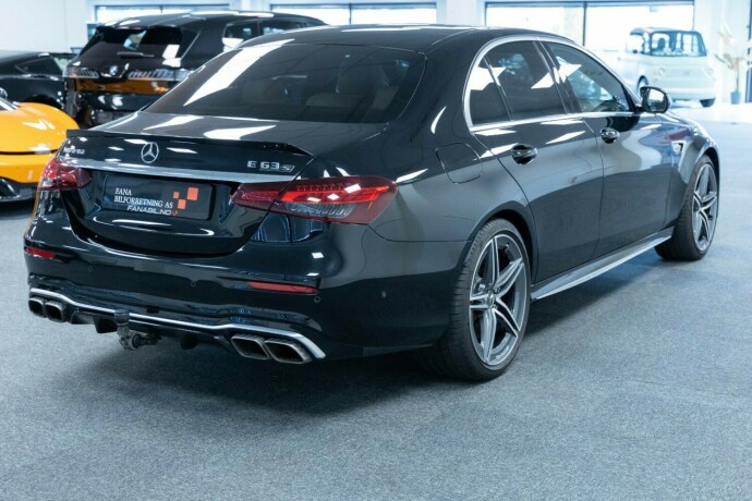 mercedes-benz-e-klasse-bensin-2021-big-2