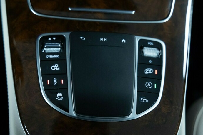 mercedes-benz-e-klasse-bensin-2021-big-31