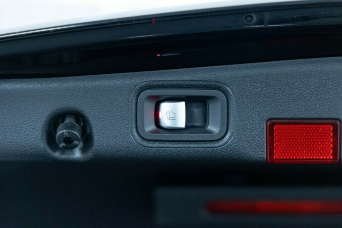 mercedes-benz-e-klasse-bensin-2021-big-13