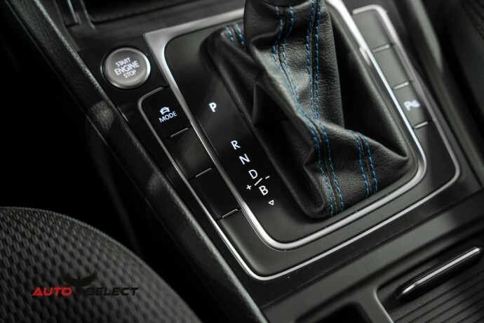 volkswagen-golf-elektrisitet-2018-big-30