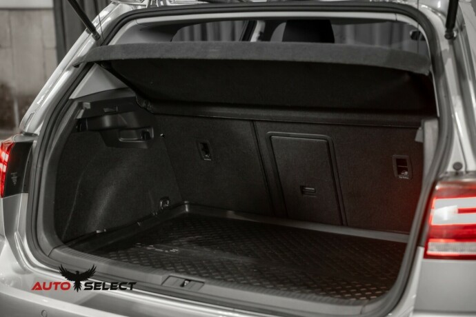 volkswagen-golf-elektrisitet-2018-big-10