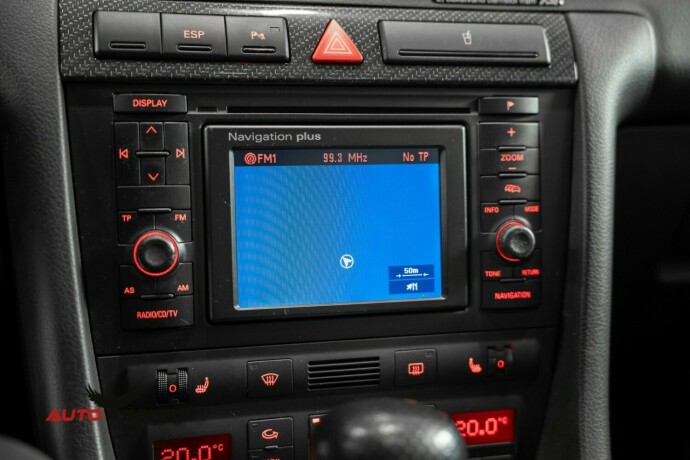 audi-rs6-bensin-2003-big-36