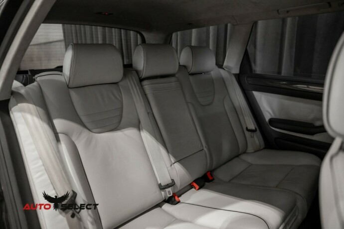 audi-rs6-bensin-2003-big-17