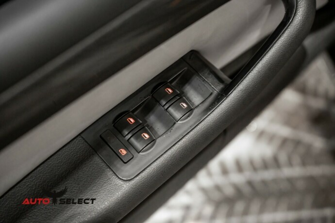 audi-rs6-bensin-2003-big-25