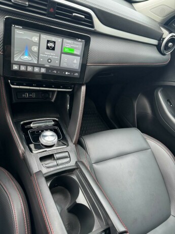 mg-zs-ev-elektrisitet-2022-big-17