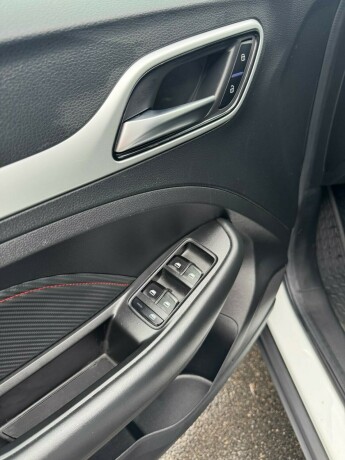 mg-zs-ev-elektrisitet-2022-big-21