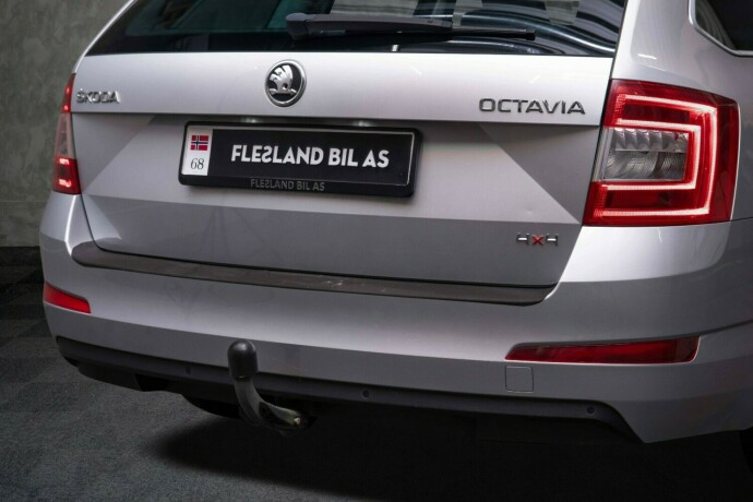 skoda-octavia-diesel-2013-big-8
