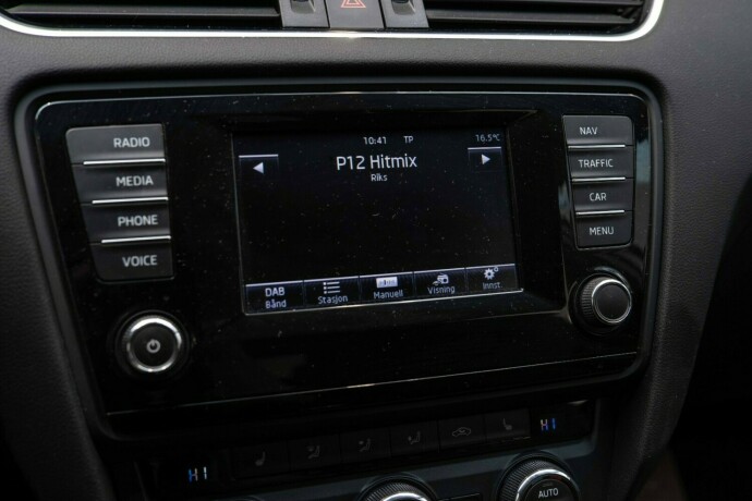 skoda-octavia-diesel-2013-big-22