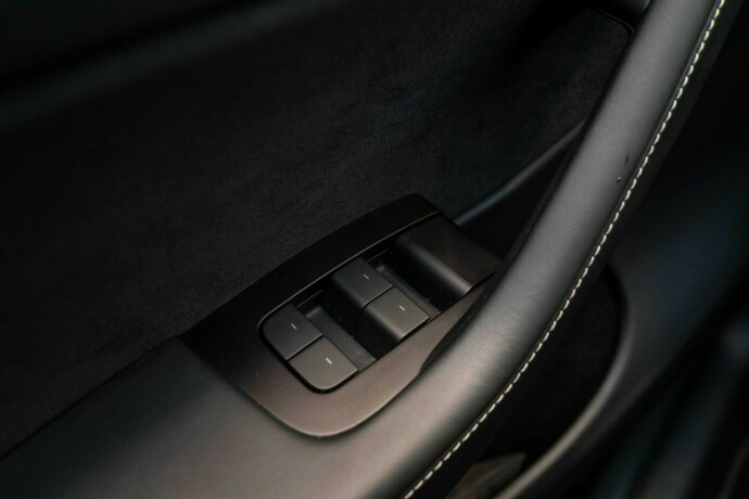 tesla-model-y-elektrisitet-2024-big-24