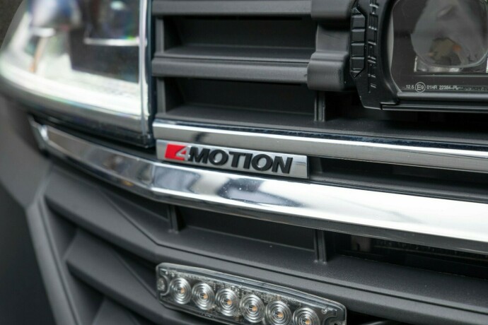 volkswagen-transporter-diesel-2021-big-6