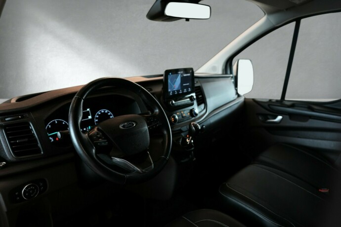 ford-transit-custom-diesel-2021-big-11