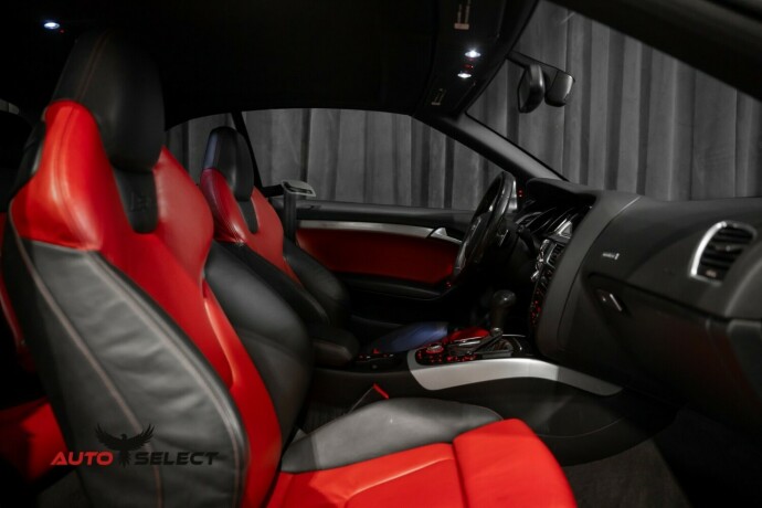 audi-s5-bensin-2010-big-16