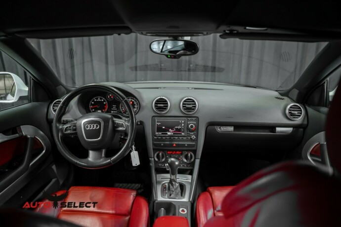 audi-a3-bensin-2009-big-27