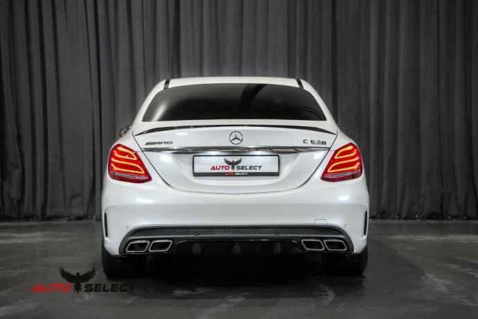 mercedes-benz-bensin-2015-big-14