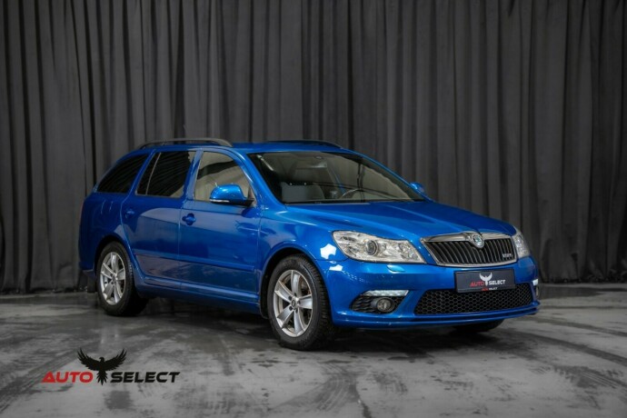 skoda-octavia-rs-diesel-2012-big-3