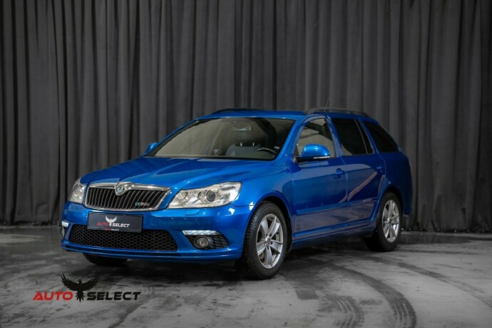 skoda-octavia-rs-diesel-2012-big-5