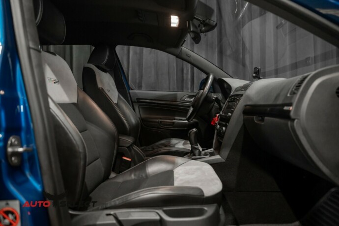 skoda-octavia-rs-diesel-2012-big-17