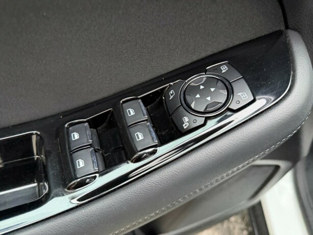 ford-s-max-diesel-2018-big-14