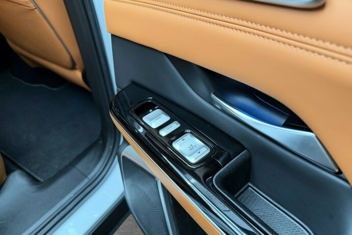 xpeng-g9-elektrisitet-2024-big-18